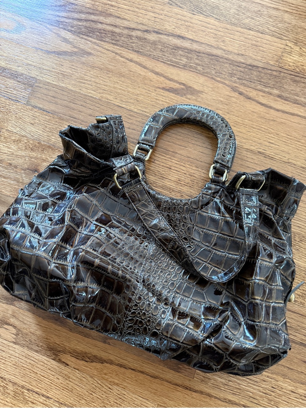 Y2K Inspired Dark Brown Croc-Embossed Leather Tote Handbag